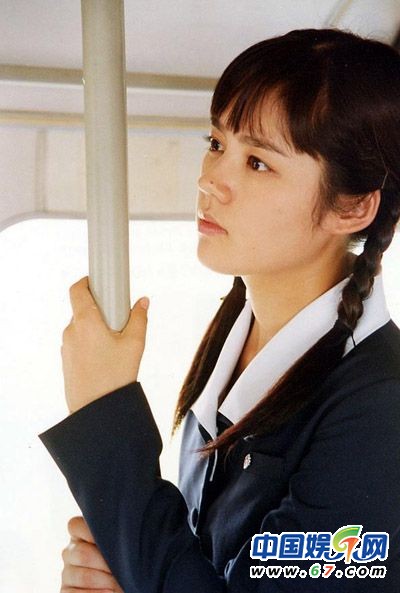 盤點中外女星影視劇學生裝 何潔張柏芝張韶涵驚艷搶鏡