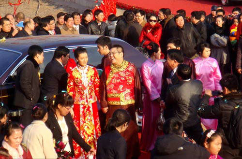 揭被踢出豪門女星現狀 車曉離婚后打拼事業(yè)