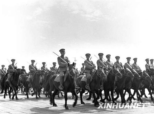 1953年國慶閱兵 人民軍隊正規化建設的成果展示