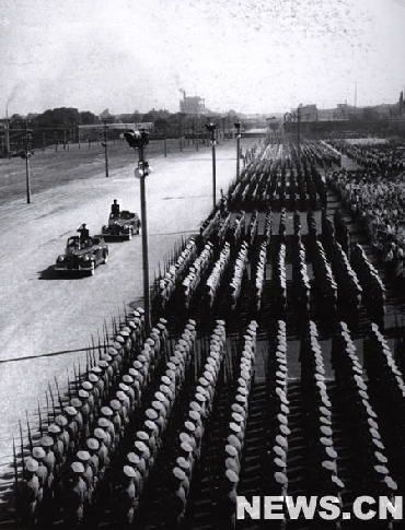 1953年國慶閱兵 人民軍隊正規化建設的成果展示