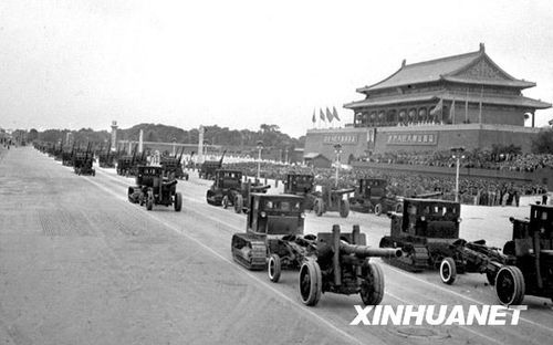 1954年國(guó)慶閱兵 受閱部隊(duì)編成出現(xiàn)新變化