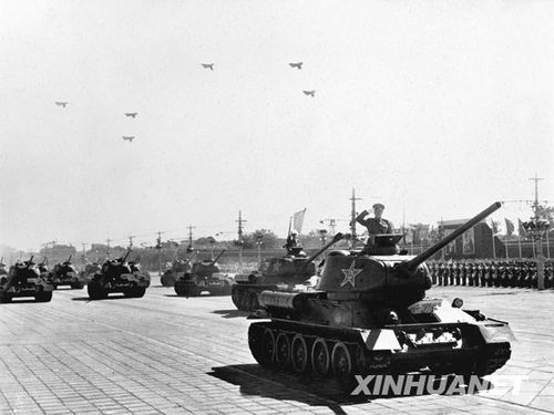 1958年國慶閱兵 民兵方隊(duì)規(guī)模空前(組圖)