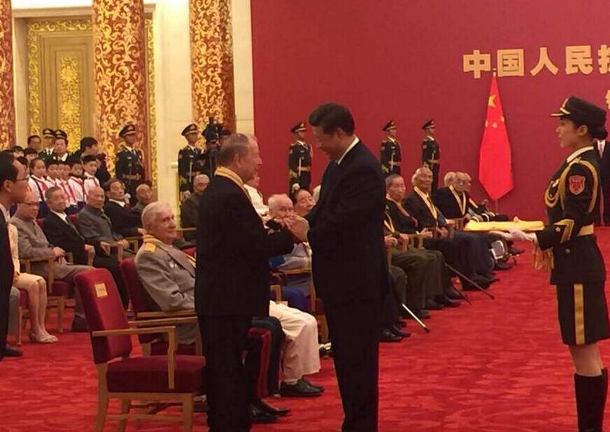 21萬名抗戰英雄獲頒紀念章：血肉之軀筑起民族脊梁